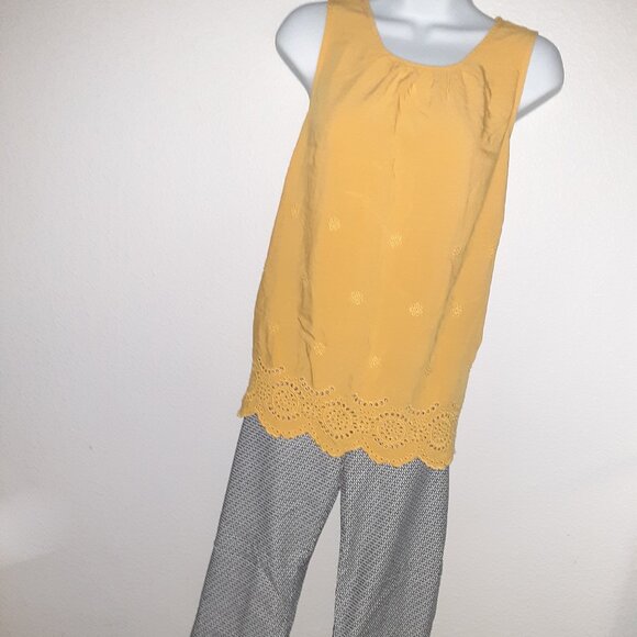 Yellow Eyelet Top, Ava & Viv 1X * Black & White Peck & Peck Pant *Black Sweater - Picture 2 of 9